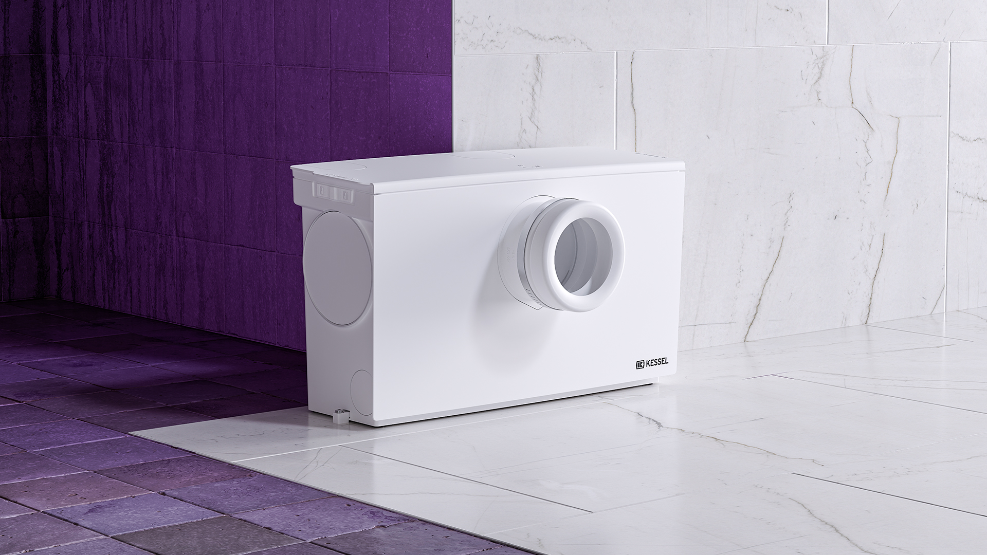 Sistemul de pompare de mici dimensiuni Minilift amplasat la intersecția dintre o încăpere veche și una renovată.